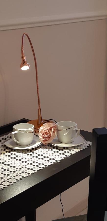 Al 68 Di Piazza Cavour Bed & Breakfast Napoli Dış mekan fotoğraf