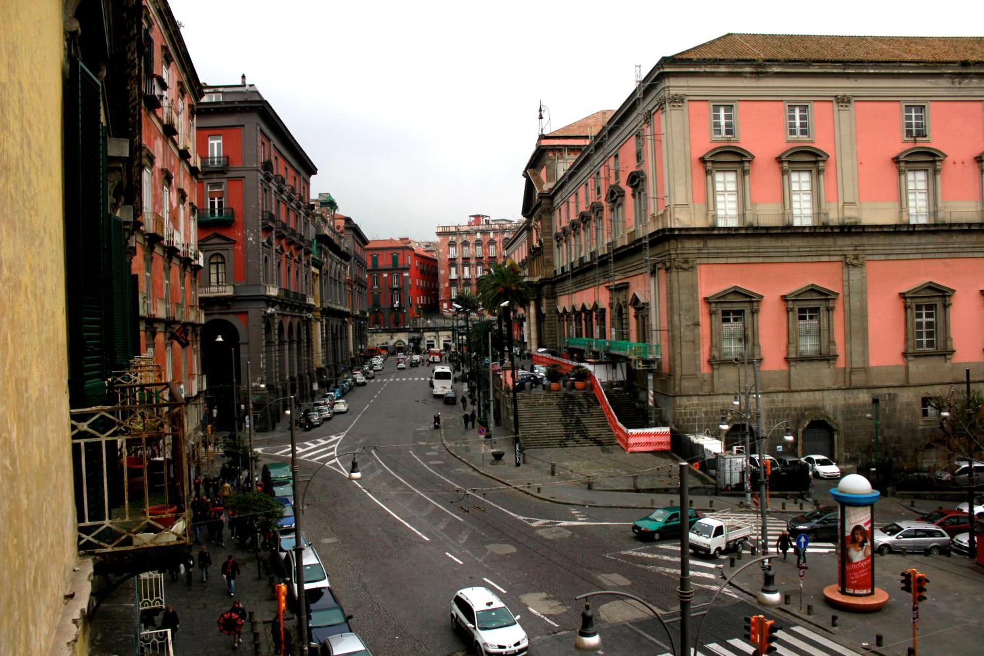 Al 68 Di Piazza Cavour Bed & Breakfast Napoli Dış mekan fotoğraf