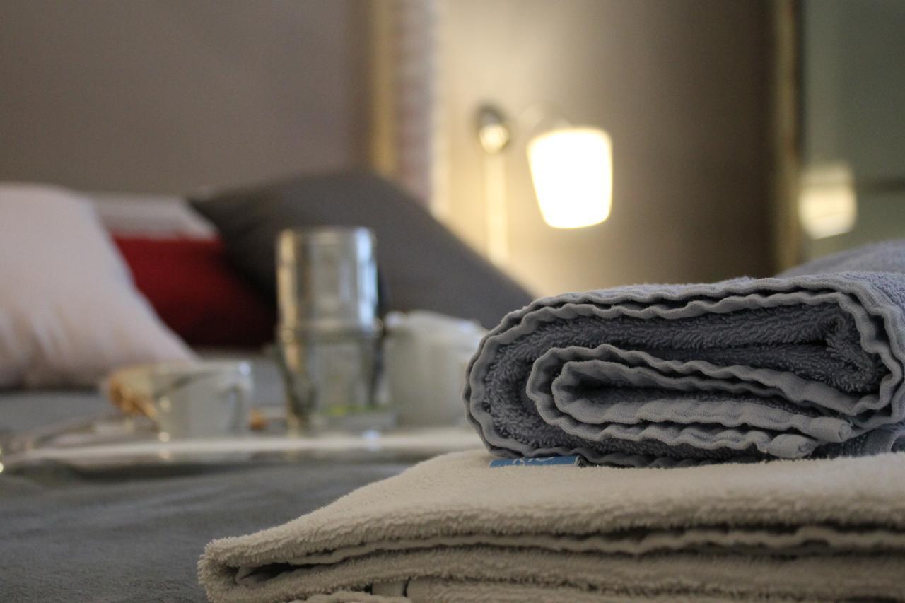 Al 68 Di Piazza Cavour Bed & Breakfast Napoli Dış mekan fotoğraf