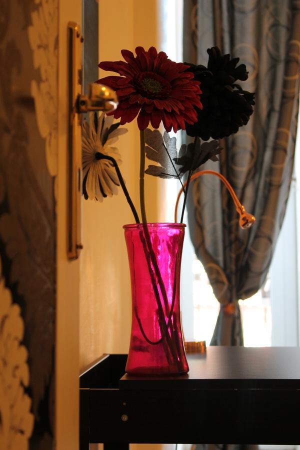 Al 68 Di Piazza Cavour Bed & Breakfast Napoli Dış mekan fotoğraf